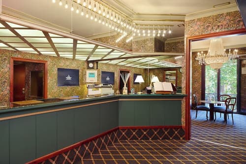 Hotel Continental Barcelona, Reception