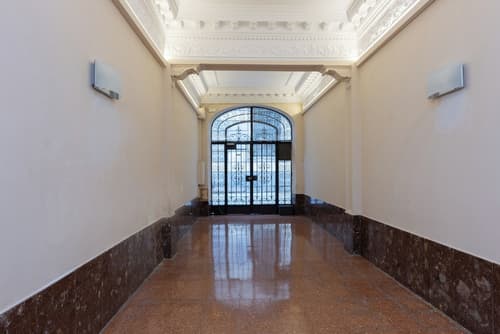 Hotel Lyon, Interior entrance