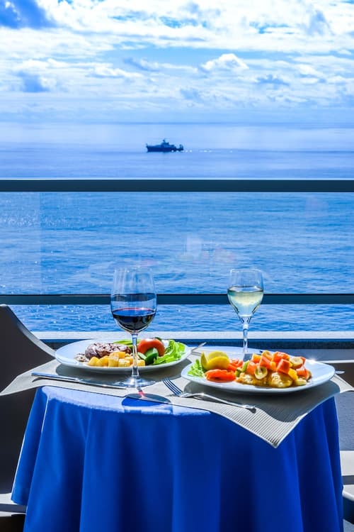 Hotel Duas Torres, Terrace/patio