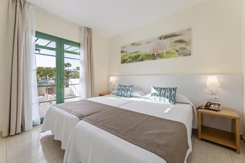 Hotel THB Royal, Room