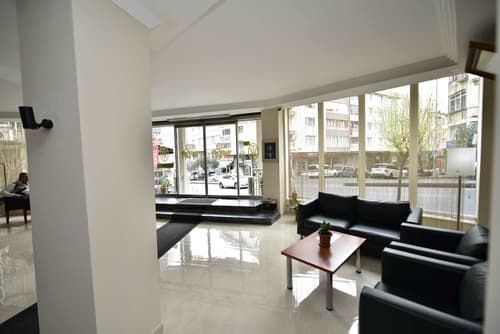 Hotel Topkapı, Reception