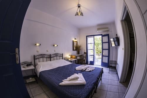 Irigeneia Hotel, Room