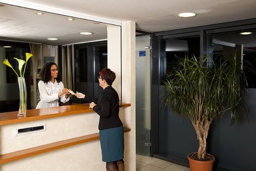 Séjours & Affaires Paris Ivry, Lobby