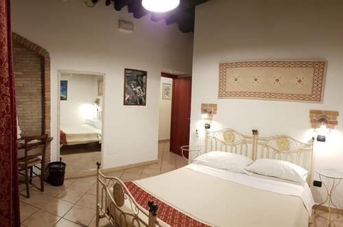 Sardinia Domus, Room