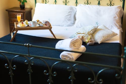 Hotel Columbia, Room