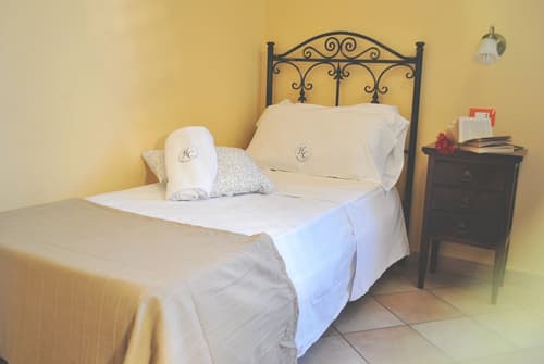 Hotel Columbia, Room