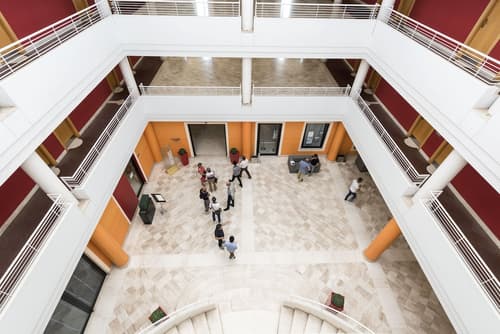 Caesar's Hotel, Lobby