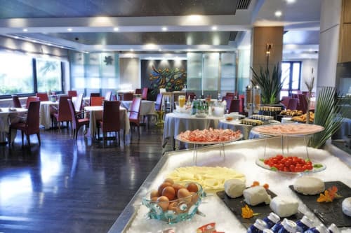 Mare Hotel, Restaurant