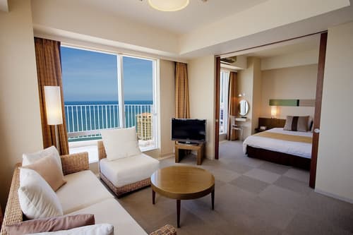 The Beach Tower Okinawa, Room
