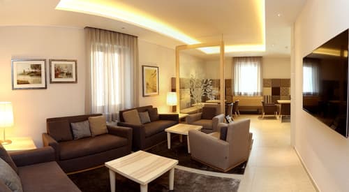 Hotel Garden, Lobby sitting area