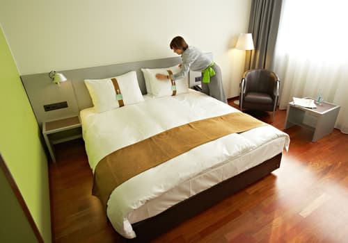 Holiday Inn Zurich - Messe by IHG, Room