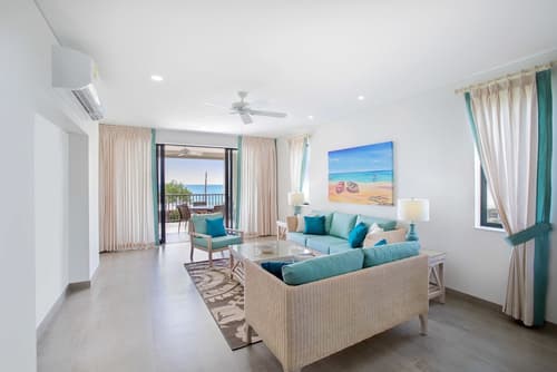 Beach View, Room