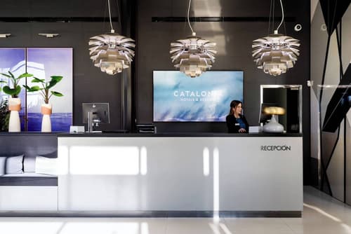 Catalonia Málaga, Reception