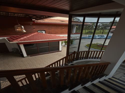 Sea Queen Beach Resort and Spa, Interior entrance