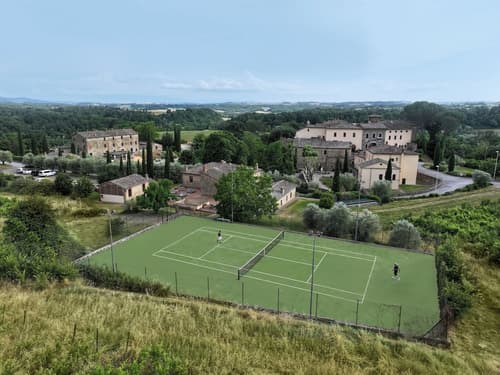 Castel Monastero - The Leading Hotels of the World, Tennis court