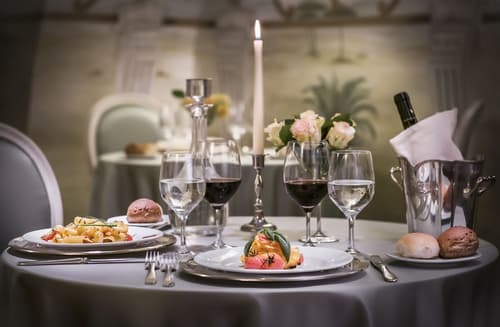 Hotel Ponte Sisto, Dining