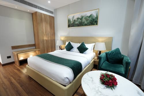 Travancore Court, Room