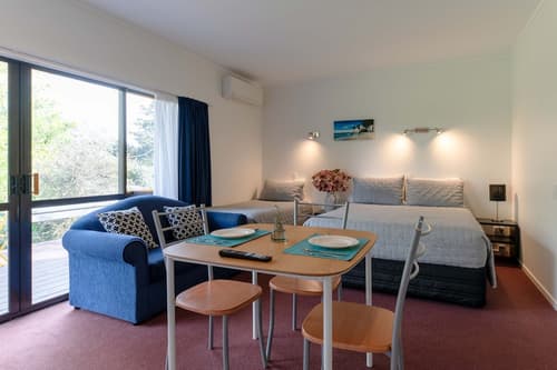 Aotearoa Lodge, Room