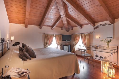 Hotel Marco Polo, Room