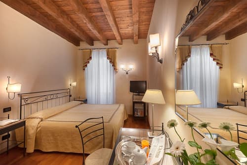 Hotel Marco Polo, Primary image