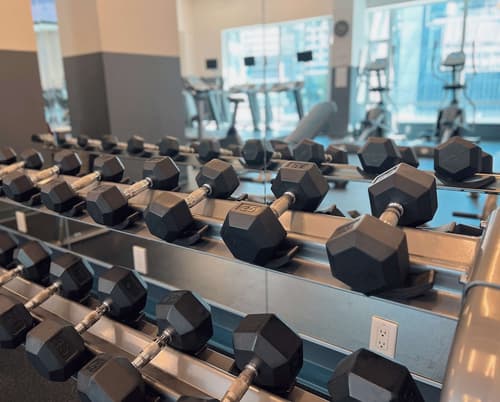 Coast Coal Harbour Vancouver Hotel by APA, Fitness facility