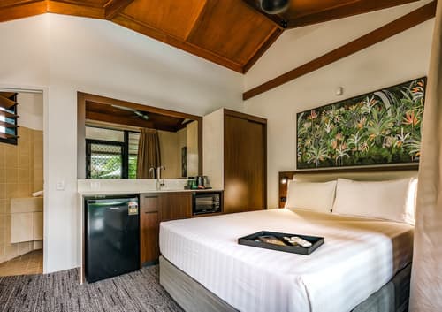 Palms City Resort, Room