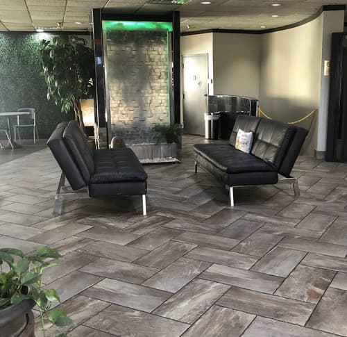 Lamplighter Inn & Suites - South, Reception