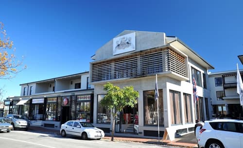 aha The Rex Hotel, Property grounds