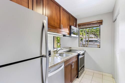 The Gardens at West Maui, Private kitchen