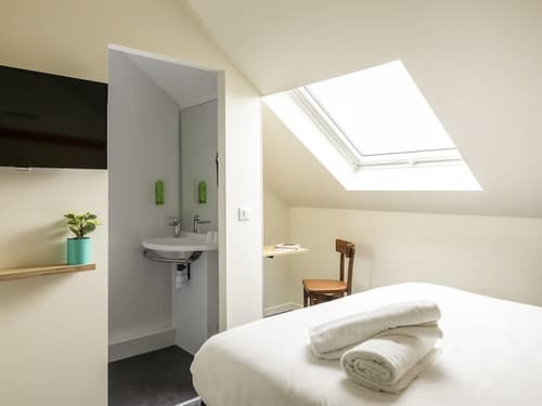 Greet Hotel Beaune, Room