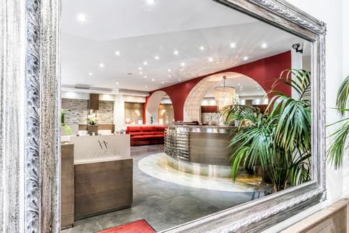 Hôtel de Suède, Primary image