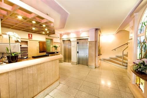 Hotel Monarque El Rodeo, Lobby