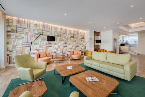 Marina Rio, Lobby sitting area