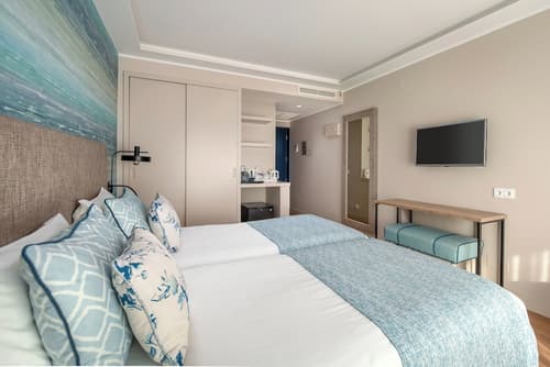 Marina Rio, Room