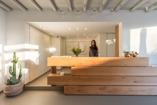 A Hotel Mykonos, Reception