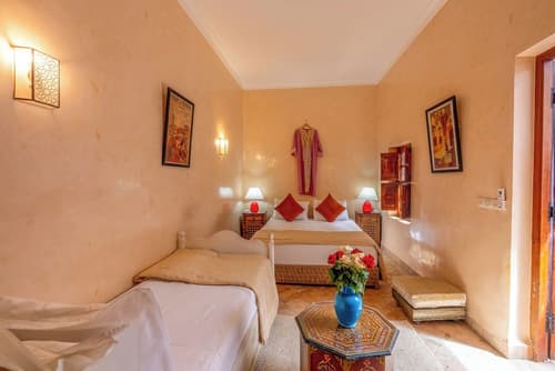 Riad Saba, Room