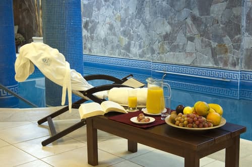 Cilene del Faro Suites & Spa, Indoor pool