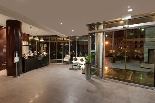Signature Hotel Apartments & Spa, Reception