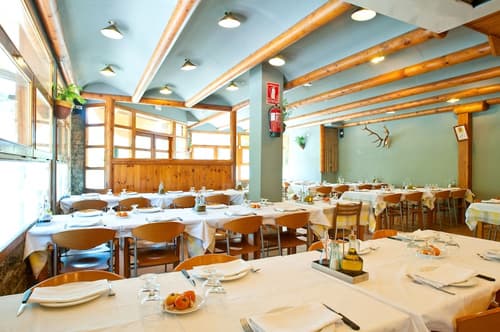 Hotel Restaurante Les Brases, Restaurant