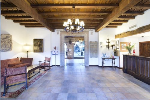 Parador De Cangas De Onis, Lobby lounge
