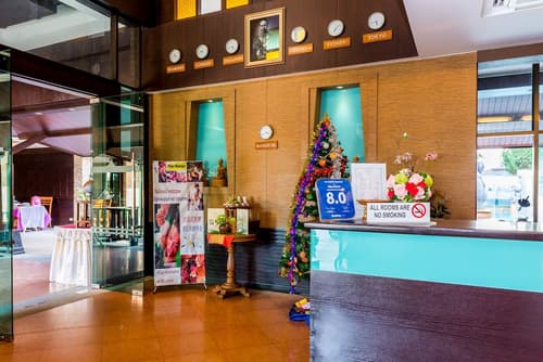 Nipa Resort, Reception