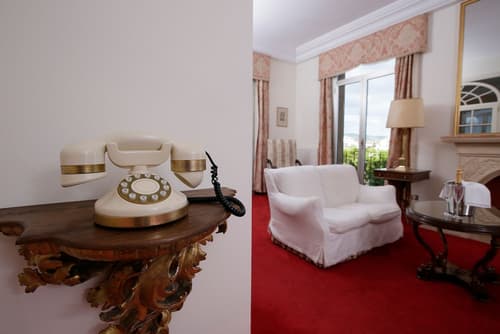 Grand Hotel Londra, Room