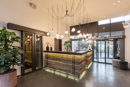 Alpenblick Bern, Reception