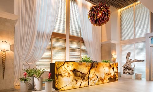 Solé Miami, A Noble House Resort, Lobby