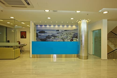 Olympic Palladium, Check-in/check-out kiosk