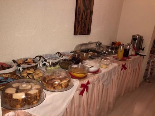 Olympic Hotel, Restaurant