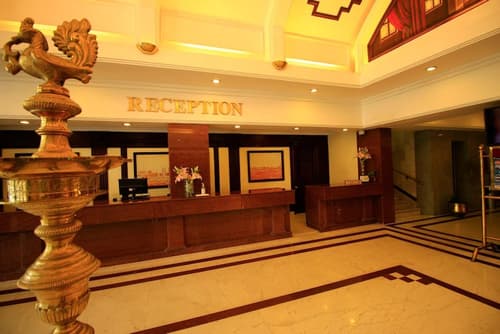 Anandha Inn Convention Centre and Suites, Lobby