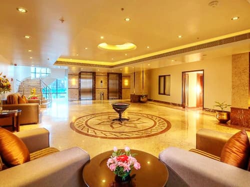 Anandha Inn Convention Centre and Suites, Lobby