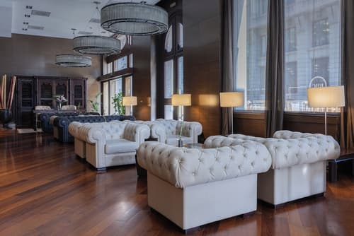 Hotel Barcelona Colonial, Lobby sitting area