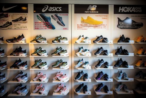 Yuyaruru Saisai, Lobby